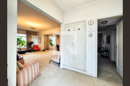 Casa à venda com 3 quartos, 490m² em Pacaembu, São Paulo