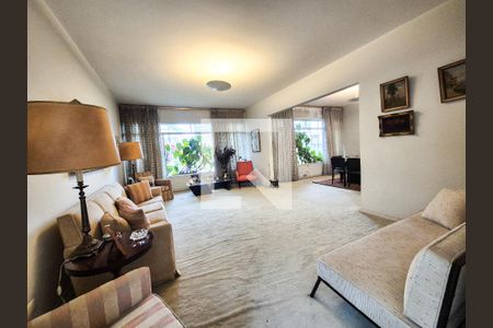 Casa à venda com 3 quartos, 490m² em Pacaembu, São Paulo