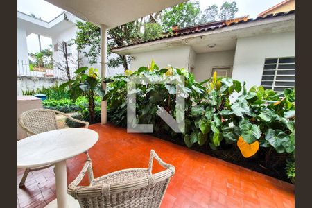 Casa à venda com 3 quartos, 490m² em Pacaembu, São Paulo