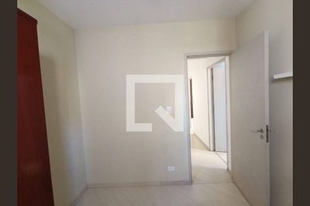 Apartamento à venda com 3 quartos, 74m² em Jardim Ester Yolanda, São Paulo