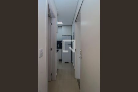 Corredor de casa de condomínio à venda com 2 quartos, 90m² em Tristeza, Porto Alegre