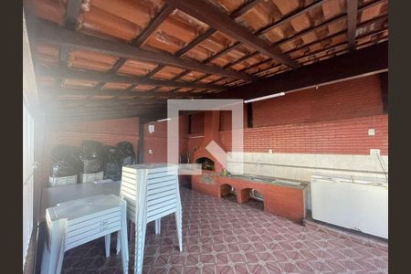 Apartamento à venda com 2 quartos, 65m² em Centro, Niterói