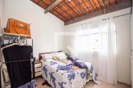 Quarto de casa à venda com 4 quartos, 100m² em Fonte Grande, Contagem