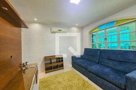 Casa para alugar com 3 quartos, 360m² em Vila Alice (vicente de Carvalho), Guarujá