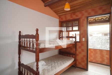 Quarto 1 de casa para alugar com 2 quartos, 72m² em Zacarias, Maricá
