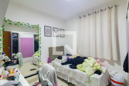 Quarto 1 de casa à venda com 2 quartos, 150m² em Vila Sao Geraldo, São Paulo
