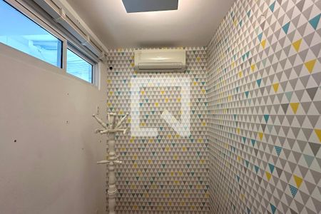 Apartamento para alugar com 2 quartos, 60m² em Humaitá, Rio de Janeiro