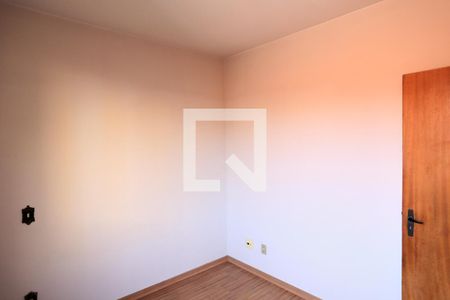 Quarto 1 de apartamento para alugar com 3 quartos, 72m² em Concórdia, Belo Horizonte
