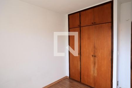Quarto de apartamento para alugar com 3 quartos, 72m² em Concórdia, Belo Horizonte