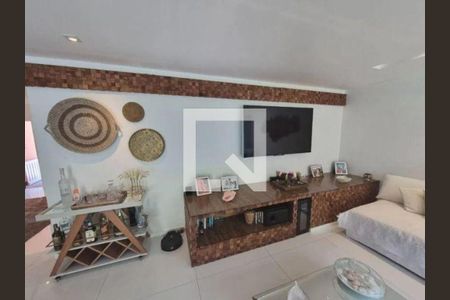 Casa à venda com 4 quartos, 312m² em Recreio dos Bandeirantes, Rio de Janeiro