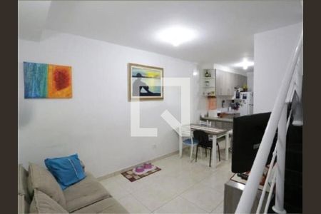 Casa à venda com 2 quartos, 67m² em Vila Ré, São Paulo