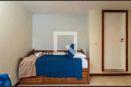 Casa à venda com 5 quartos, 525m² em São Francisco, Niterói