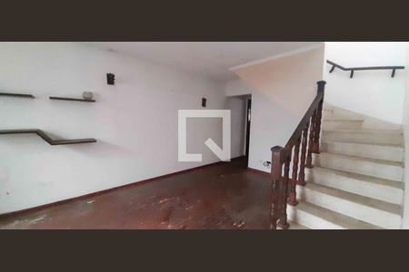 Casa à venda com 5 quartos, 127m² em Vila Universitaria, São Paulo