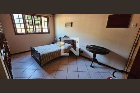Casa à venda com 4 quartos, 297m² em São Francisco, Niterói
