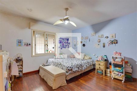 Casa à venda com 3 quartos, 204m² em Santo Amaro, São Paulo
