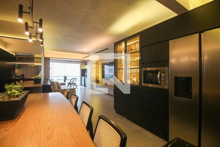 Sala de apartamento à venda com 3 quartos, 113m² em Jardim Maria Rosa, Taboão da Serra