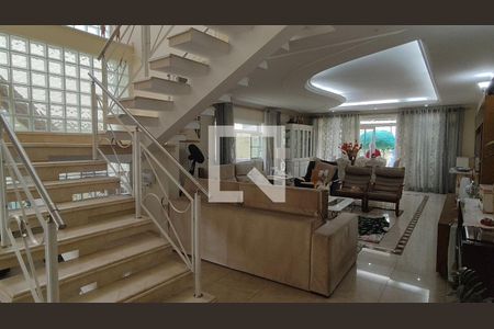 Casa para alugar com 4 quartos, 420m² em City América, São Paulo