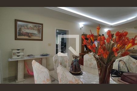 Casa para alugar com 4 quartos, 420m² em City América, São Paulo