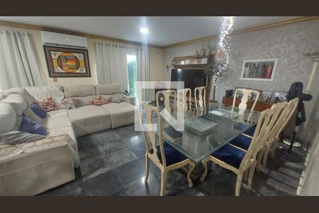 Sala de casa de condomínio à venda com 4 quartos, 159m² em Taquara, Rio de Janeiro