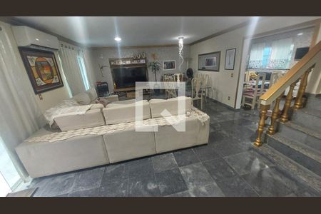 Sala de casa de condomínio à venda com 4 quartos, 159m² em Taquara, Rio de Janeiro