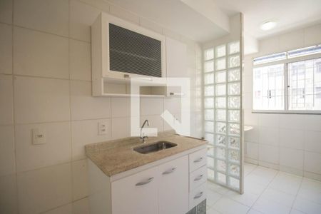 Cozinha e Área de Serviço de apartamento para alugar com 2 quartos, 46m² em Galo Branco, São Gonçalo
