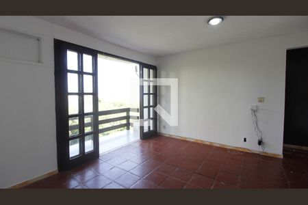 Sala de apartamento para alugar com 2 quartos, 55m² em Ogiva, Cabo Frio