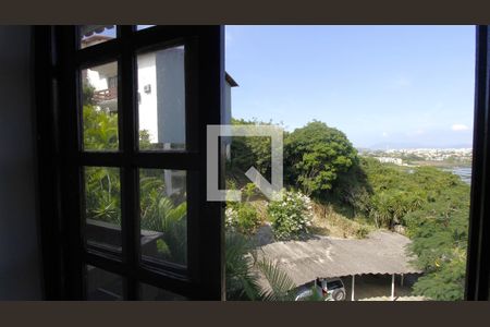Vista da Suíte   de apartamento para alugar com 2 quartos, 55m² em Ogiva, Cabo Frio