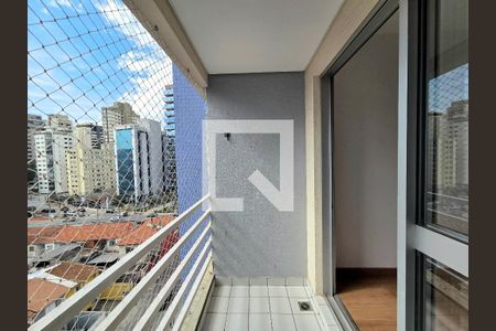 Varanda de apartamento para alugar com 3 quartos, 76m² em Vila Olímpia, São Paulo