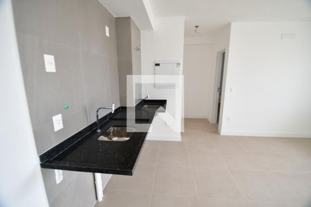 Cozinha de kitnet/studio para alugar com 1 quarto, 57m² em Centro, Campinas
