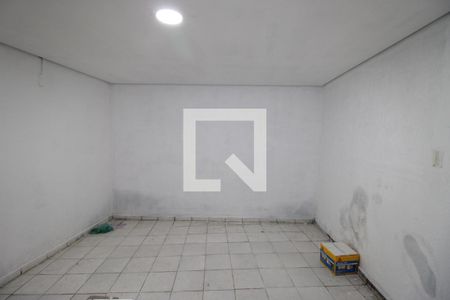 Quarto 1 de casa para alugar com 1 quarto, 1100m² em Parque Santa Rita, São Paulo