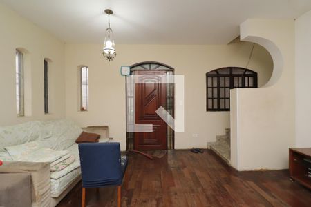 Sala de casa para alugar com 6 quartos, 600m² em Vila Regina, São Paulo