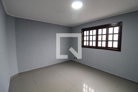 Quarto 1 de casa à venda com 5 quartos, 259m² em Jardim dos Lagos, São Paulo