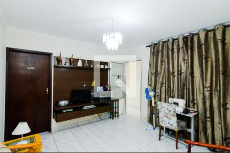 Sala de TV de casa para alugar com 4 quartos, 180m² em Cidade Parque Brasilia, Guarulhos