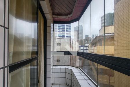 Sacada de apartamento para alugar com 1 quarto, 50m² em Vila Caiçara, Praia Grande
