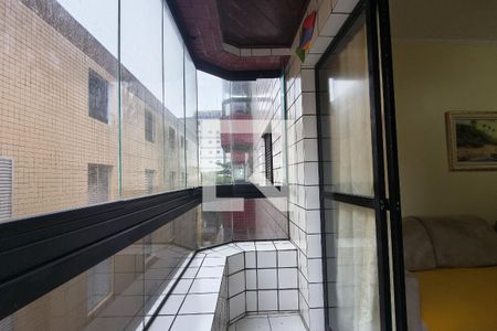 Sacada  de apartamento para alugar com 1 quarto, 50m² em Vila Caiçara, Praia Grande