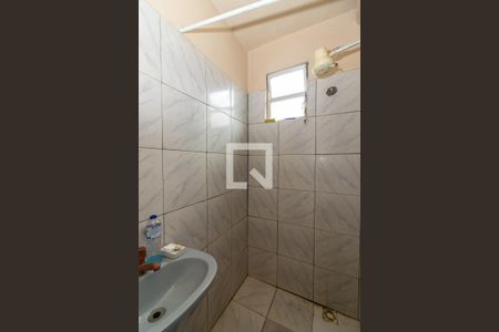Banheiro da Suíte de casa para alugar com 2 quartos, 40m² em Realengo, Rio de Janeiro
