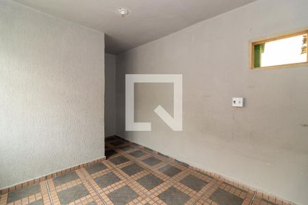 Suíte de casa para alugar com 2 quartos, 40m² em Realengo, Rio de Janeiro