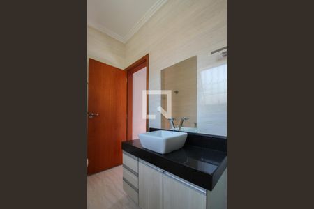 Banheiro da Suíte de casa à venda com 3 quartos, 477m² em Planalto, Belo Horizonte