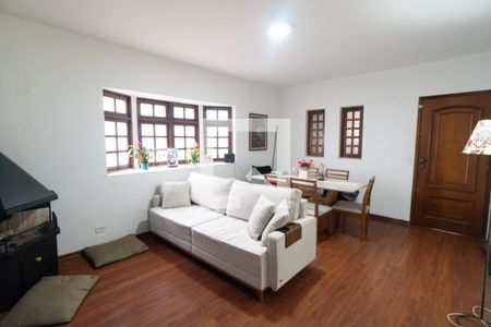 Sala 1 de casa à venda com 4 quartos, 230m² em Jardim Prudência, São Paulo