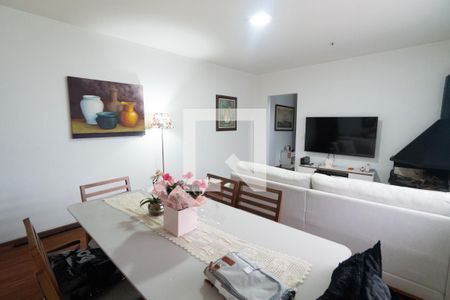 Sala 1 de casa à venda com 4 quartos, 230m² em Jardim Prudência, São Paulo