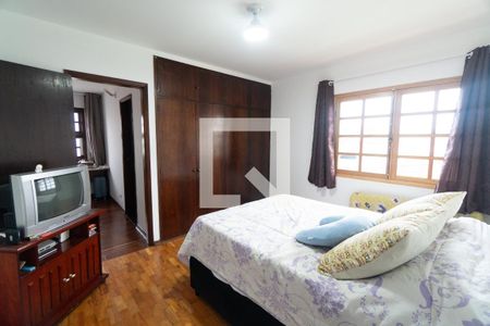 Suite 1 de casa à venda com 4 quartos, 230m² em Jardim Prudência, São Paulo