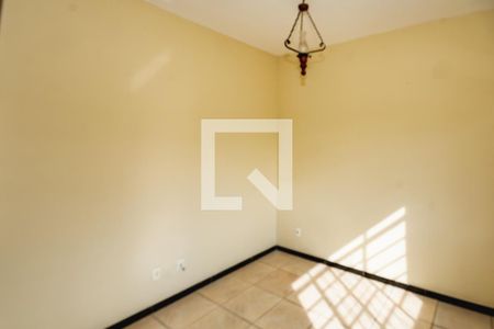 Casa à venda com 3 quartos, 217m² em Paquetá, Belo Horizonte