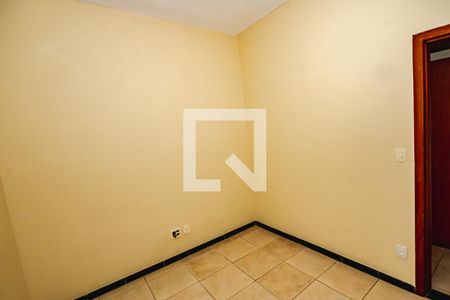 Casa à venda com 3 quartos, 217m² em Paquetá, Belo Horizonte