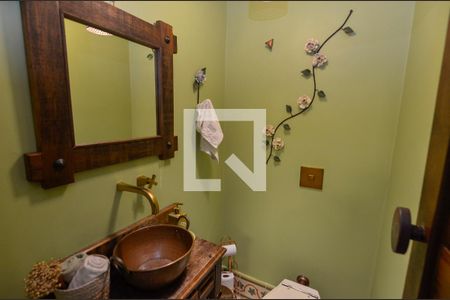 Lavabo de apartamento à venda com 4 quartos, 140m² em Tijuca, Rio de Janeiro