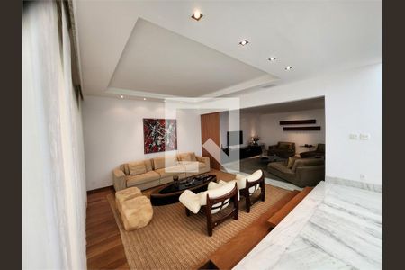 Casa à venda com 5 quartos, 720m² em Mangabeiras, Belo Horizonte