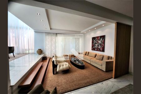 Casa à venda com 5 quartos, 720m² em Mangabeiras, Belo Horizonte