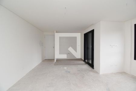Sala/Cozinha de apartamento à venda com 2 quartos, 52m² em Centro, Curitiba