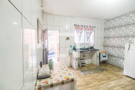 Sala  de casa à venda com 2 quartos, 73m² em Jardim California, Barueri