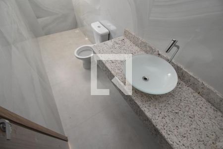 Banheiro da Suíte de casa à venda com 3 quartos, 110m² em Bairro Alto, Curitiba