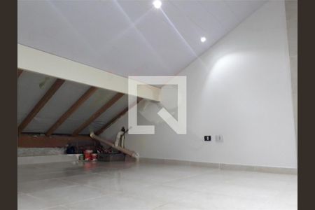Casa à venda com 3 quartos, 100m² em Vila Irmaos Arnoni, São Paulo